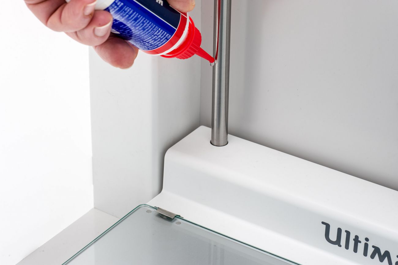 appliquer une goute d'huile sur les axes Z